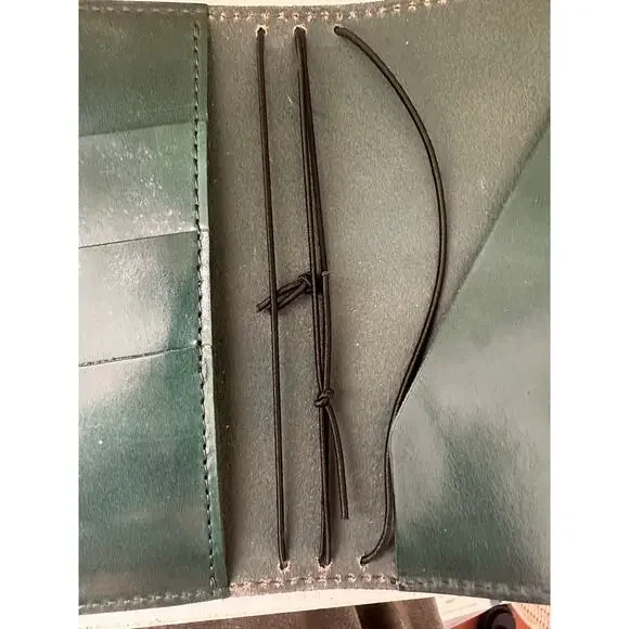 Chic Sparrow Austen Cascade Folio Leather Cover Keep Going Growing Forest Green - Picture 10 of 12